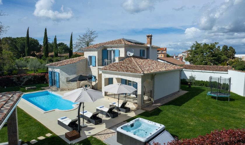 Villa LaDora