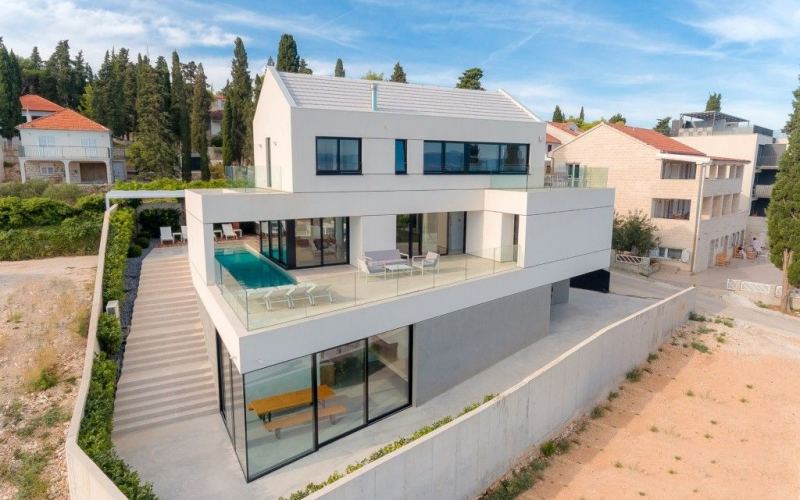 Villa Lava