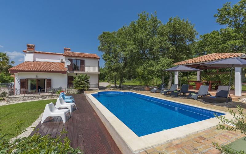 Villa Alvona