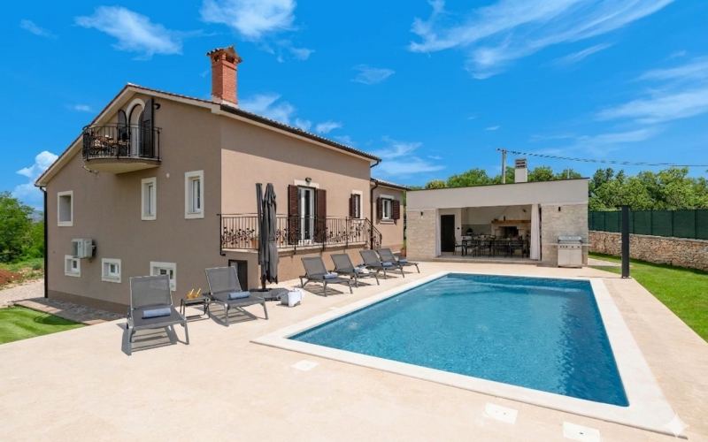 Villa Green Olive